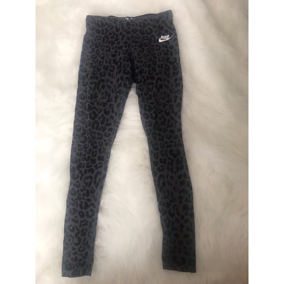 Nike Pants - nike gray/black cheetah tights